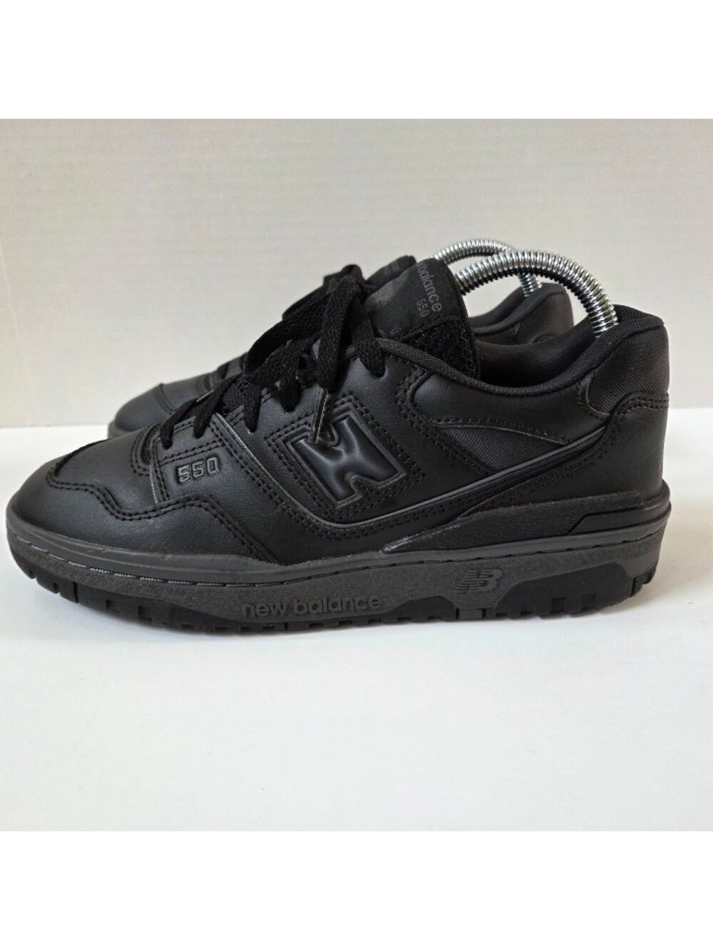 New Balance Shoes Boys Youth 7 Grade School 550 Triple Black Sneakers GSB550BB
